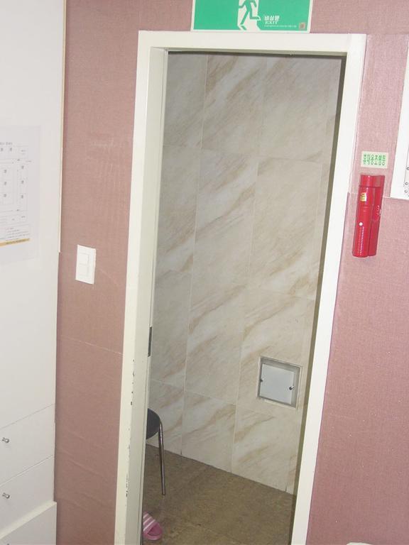 Hotel E Livingtel à Séoul Extérieur photo
